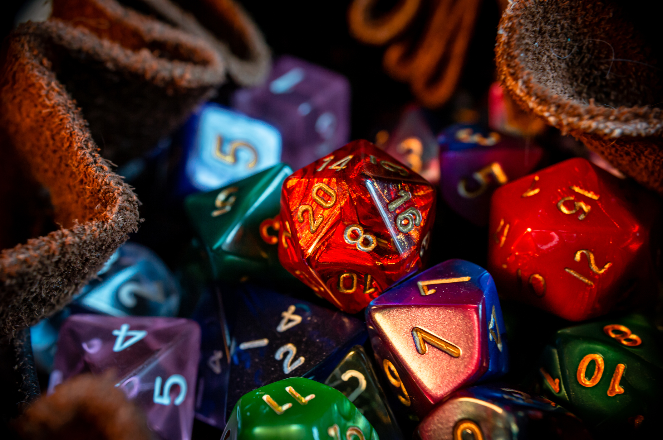 Rollspelstärningar i olika färger och former