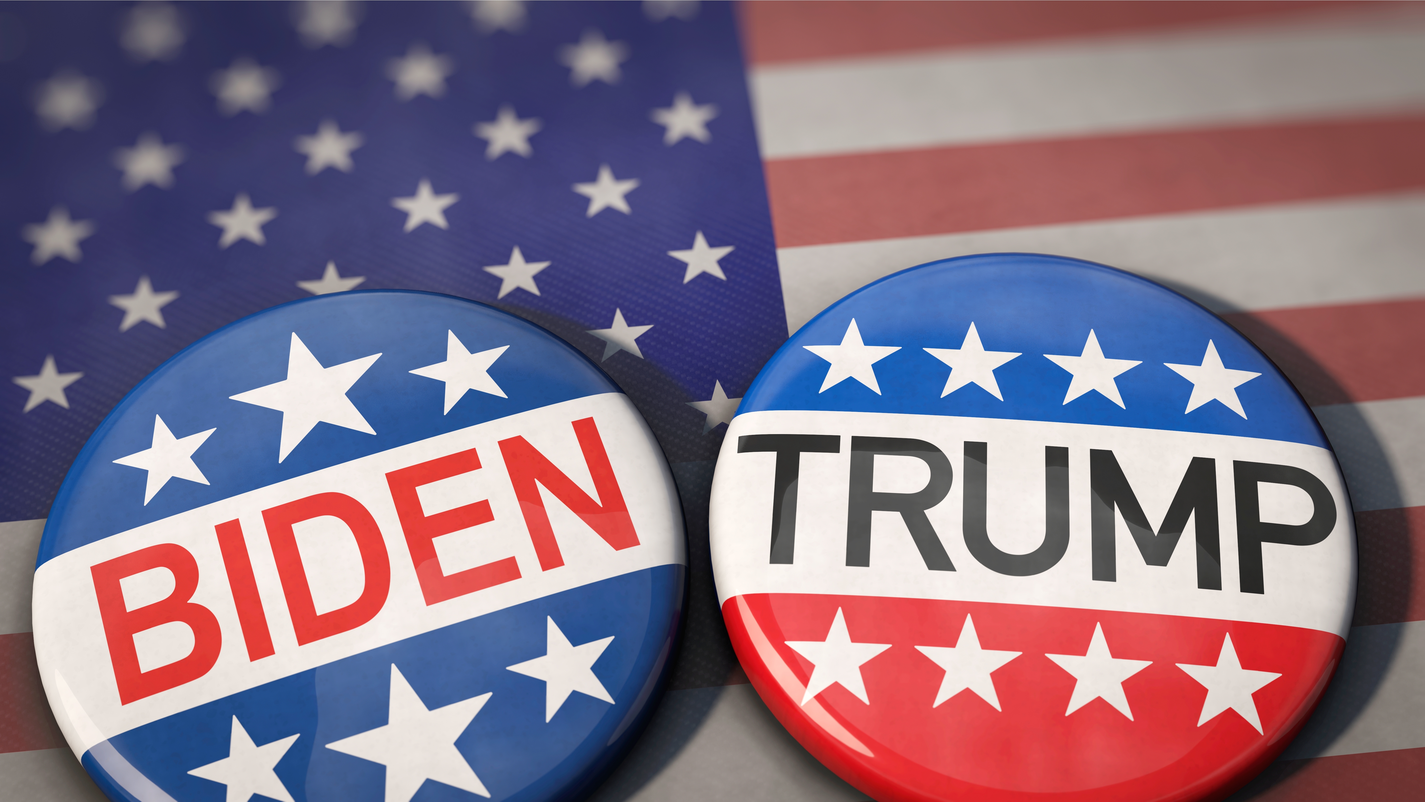 Två olika pins med namnen Biden och Trump
